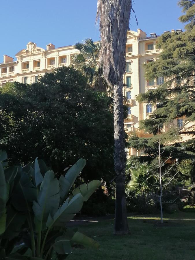 Imperial Palace Bord De Mer Menton Ngoại thất bức ảnh